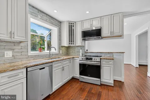 $1,195,000 | 4320 Loyola Avenue, Alexandria, VA 22304