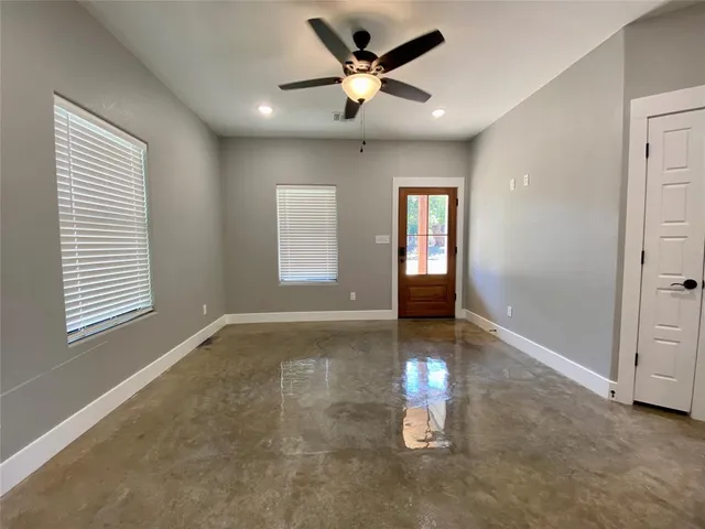 $1,495 | 114 West Walker Street, Denison, TX 75021