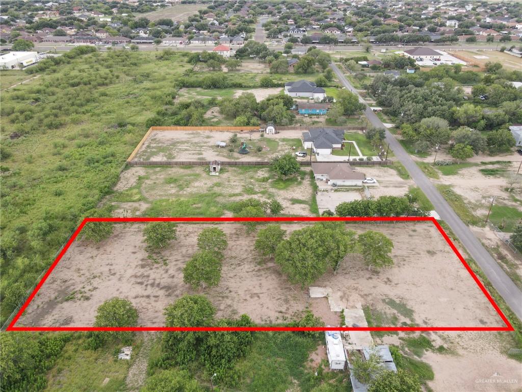 1713 Cheril Road Mission, TX 78573 - Photo 2 of 6 a view of a back yard