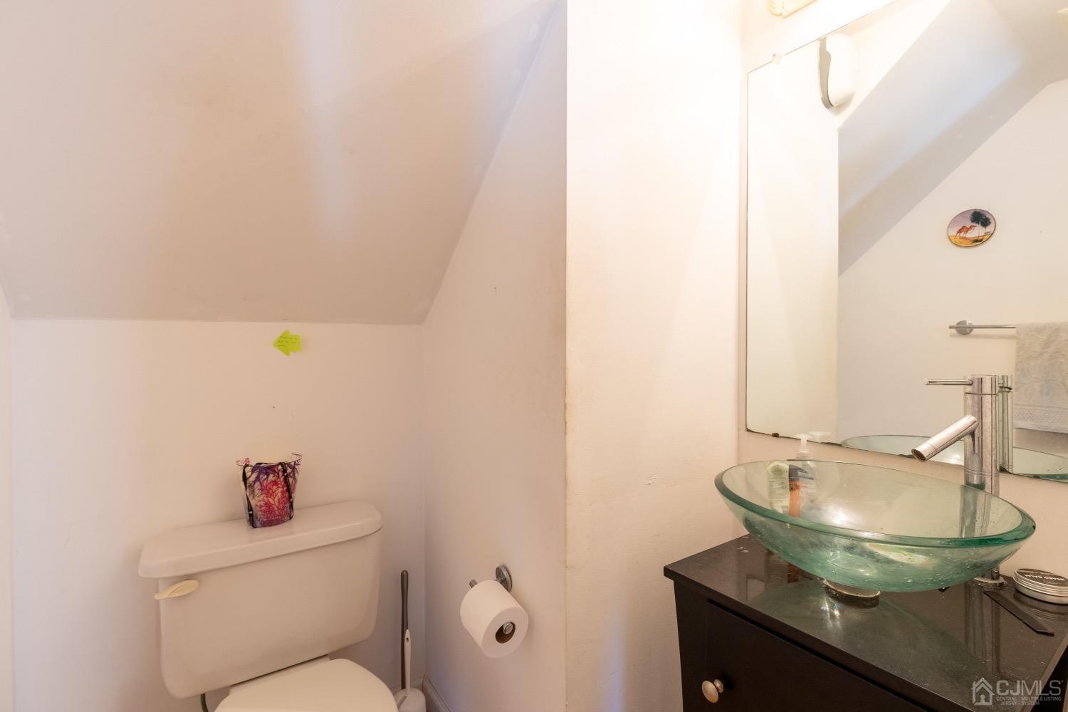 69 Renaissance Lane New Brunswick, NJ 08901 - Photo 11 of 17 Gallery Image 11