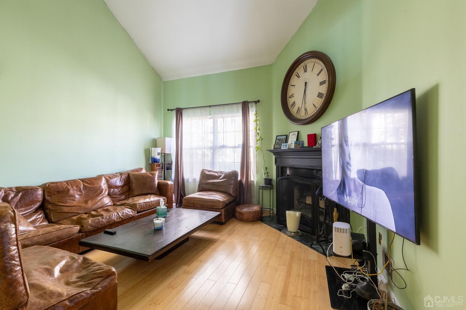 69 Renaissance Lane New Brunswick, NJ 08901 - Photo 9 of 17 Gallery Image 9