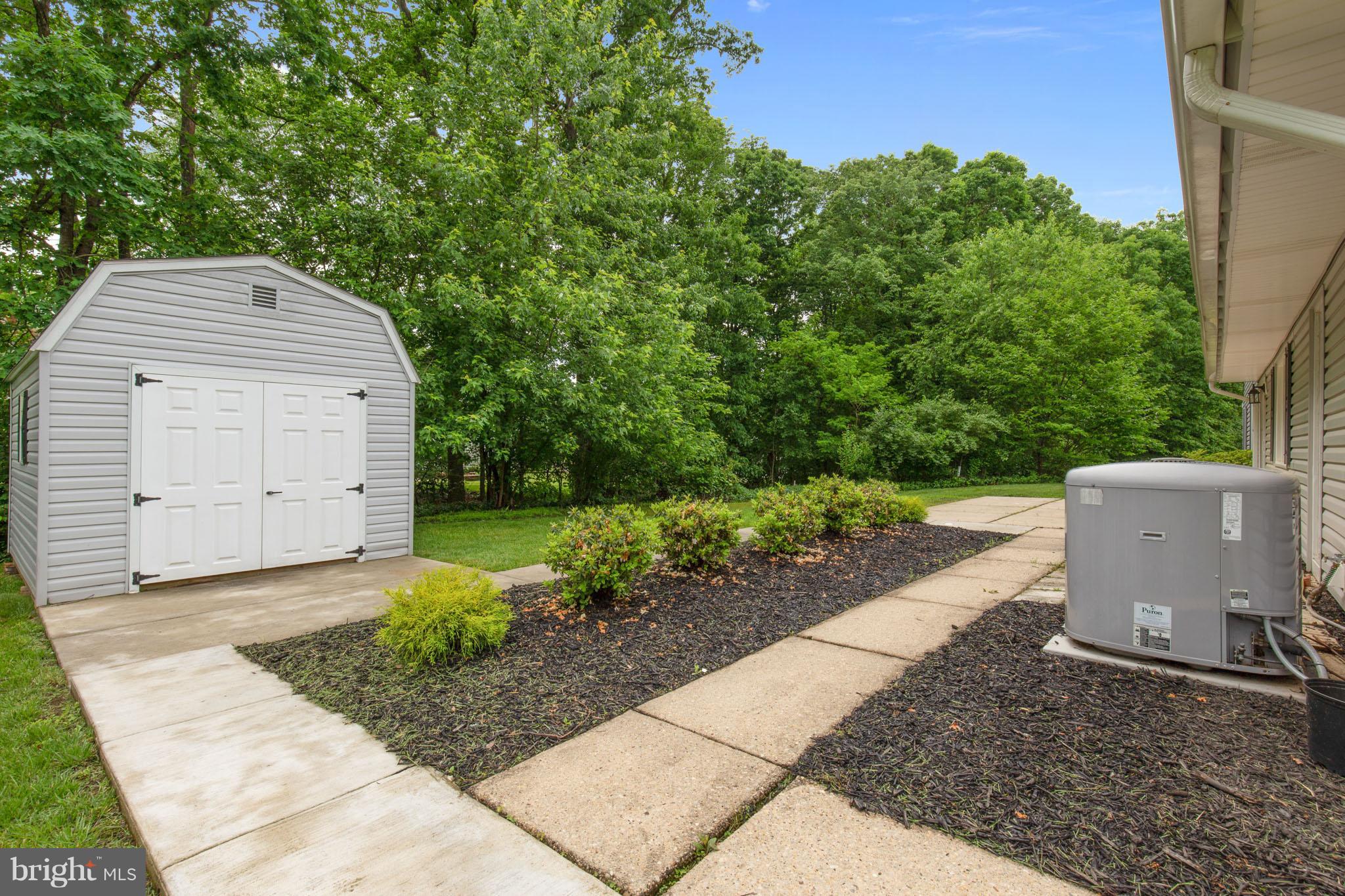 8803 Oxwell Lane Laurel, MD 20708 - Photo 25 of 30 Shed