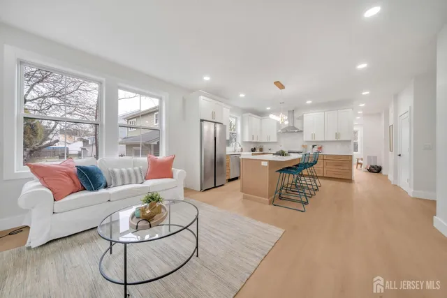 $1,099,000 | 66 Garden Terrace, Edison, NJ 08817