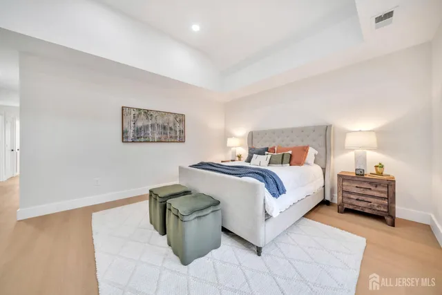 $1,099,000 | 66 Garden Terrace, Edison, NJ 08817