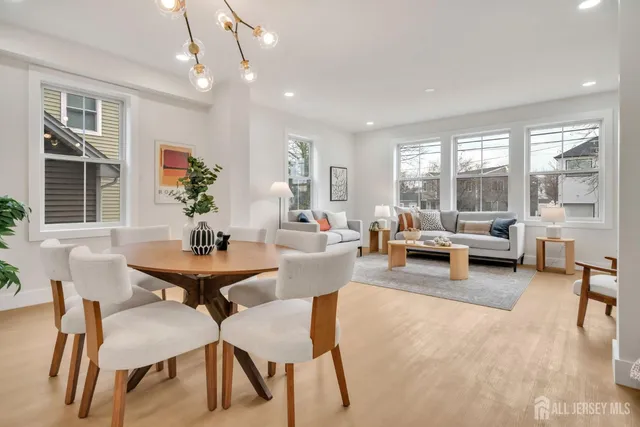 $1,099,000 | 66 Garden Terrace, Edison, NJ 08817