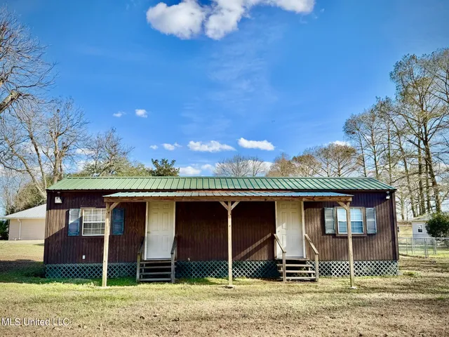 $320,000 | 2927 Highway 569, Ferriday, LA 71334