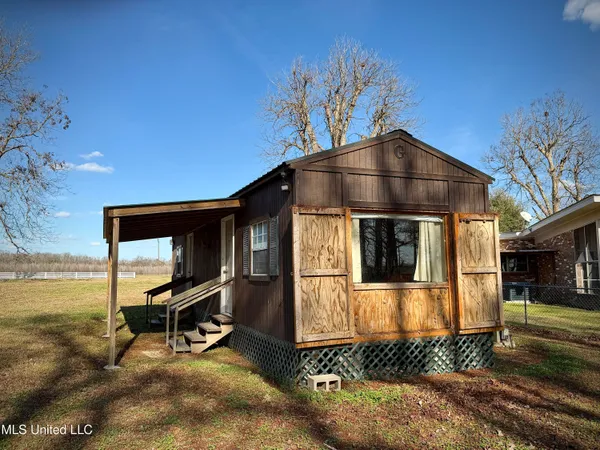 $320,000 | 2927 Highway 569, Ferriday, LA 71334