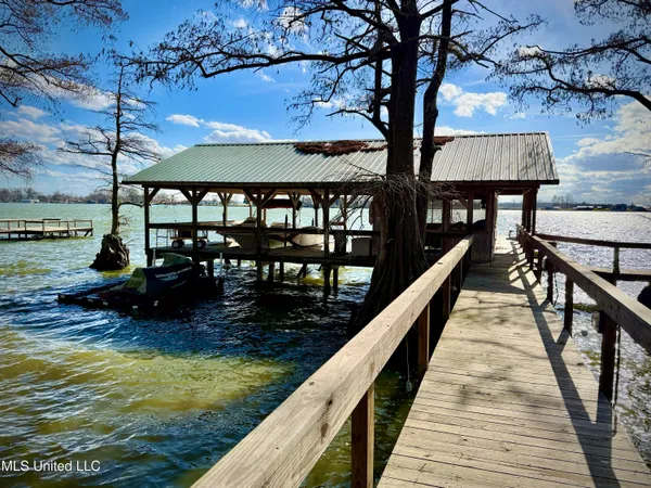 $320,000 | 2927 Highway 569, Ferriday, LA 71334