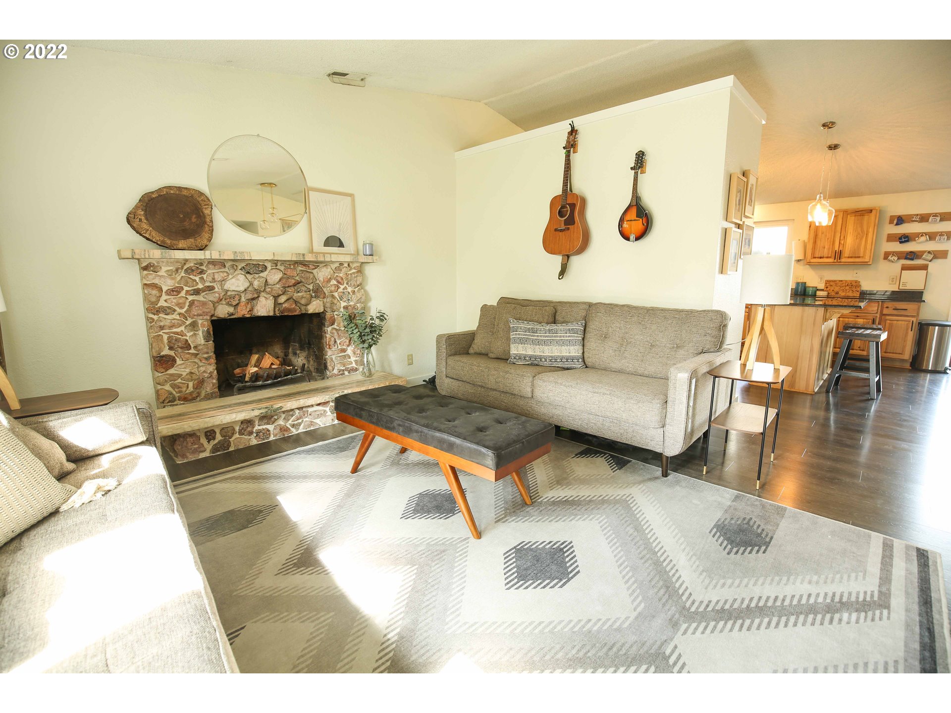 1071 Cole Way Springfield, OR 97478 - Photo 3 of 30 a living room with furniture and a fireplace