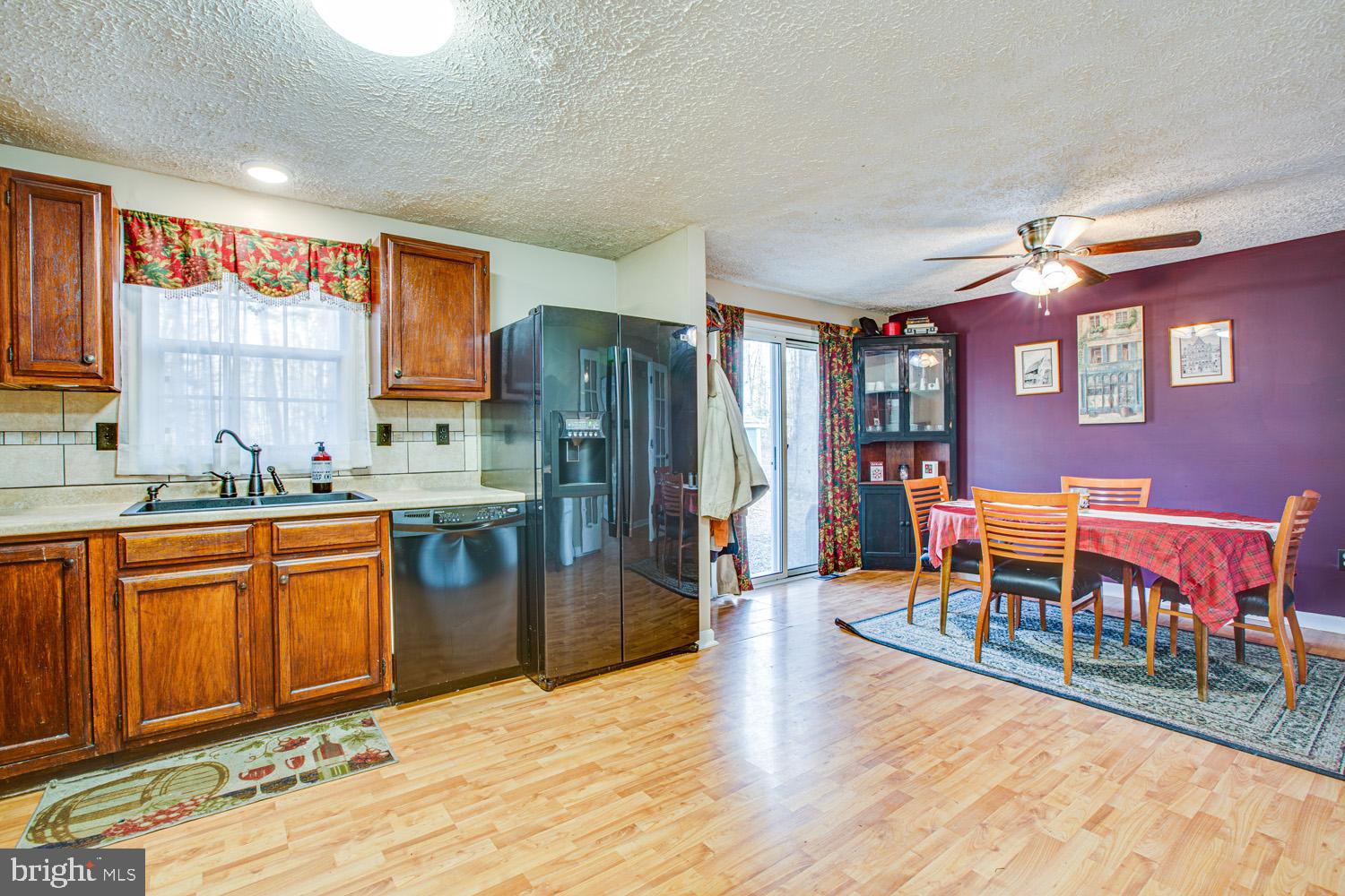 11337 Orange Plank Road Locust Grove, VA 22508 - Photo 14 of 39 Kitchen