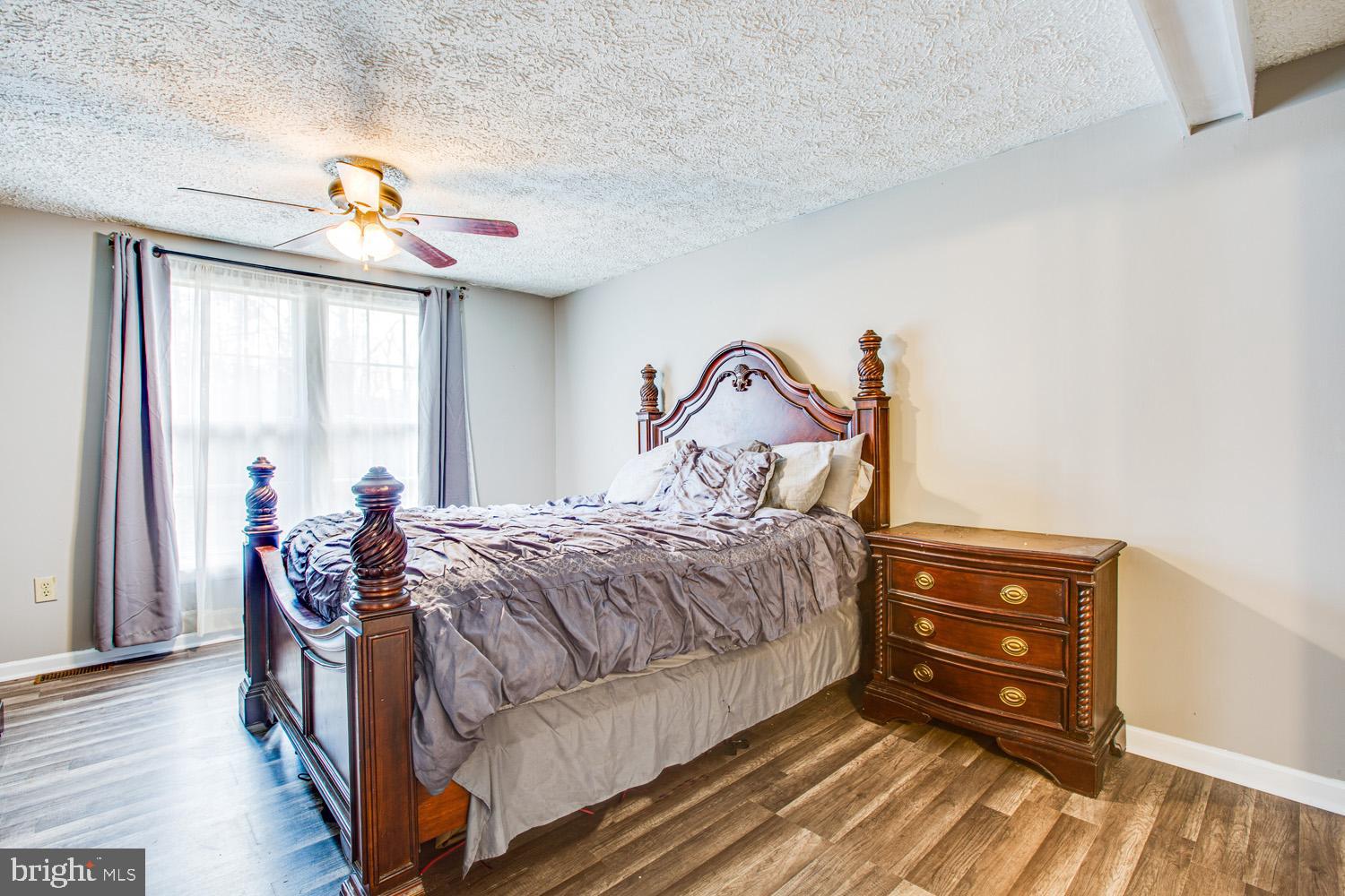 11337 Orange Plank Road Locust Grove, VA 22508 - Photo 16 of 39 Primary bedroom