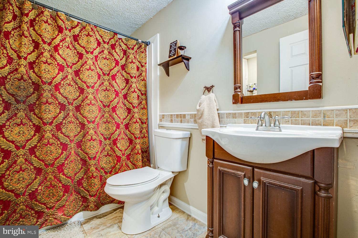 11337 Orange Plank Road Locust Grove, VA 22508 - Photo 28 of 39 Bathroom