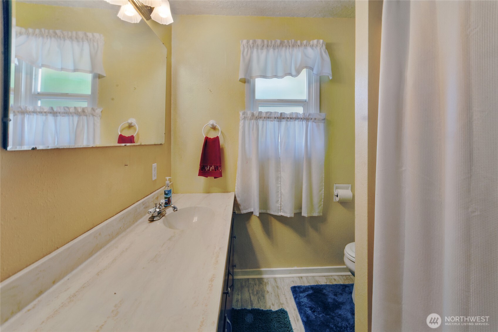 5042 Raccoon Valley Road Southeast Olympia, WA 98513 - Photo 11 of 40