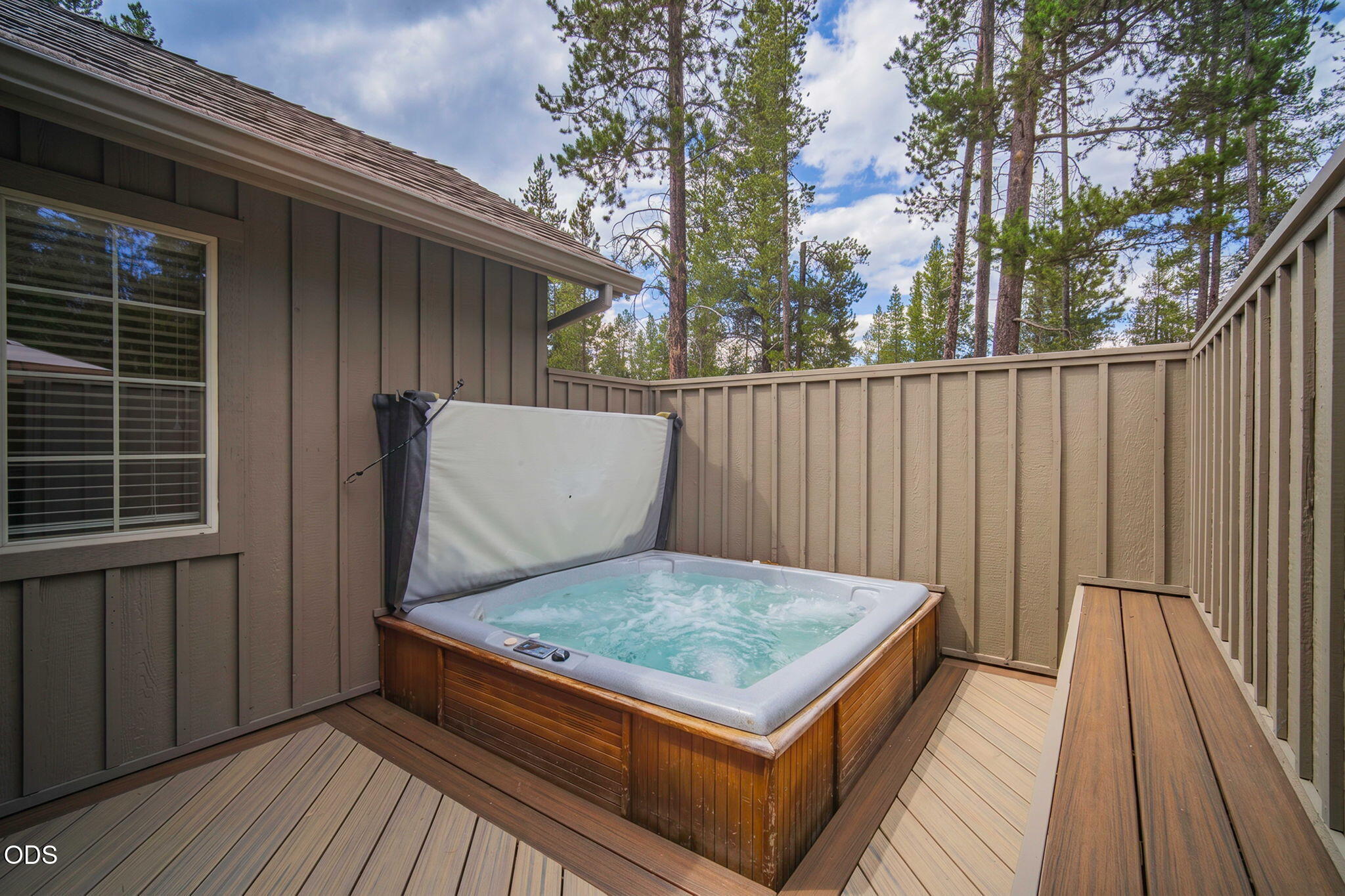 57719 Poplar Lane Sunriver, OR 97707 - Photo 35 of 46