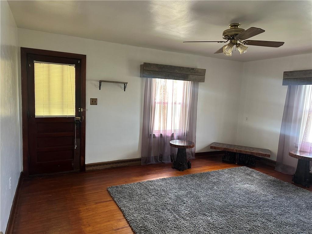 23 Cross Street Burgettstown, PA 15021 - Photo 7 of 14