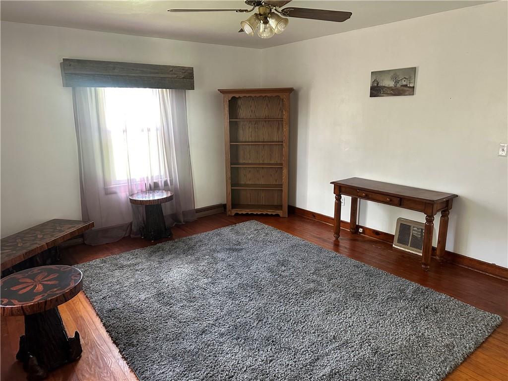 23 Cross Street Burgettstown, PA 15021 - Photo 9 of 14