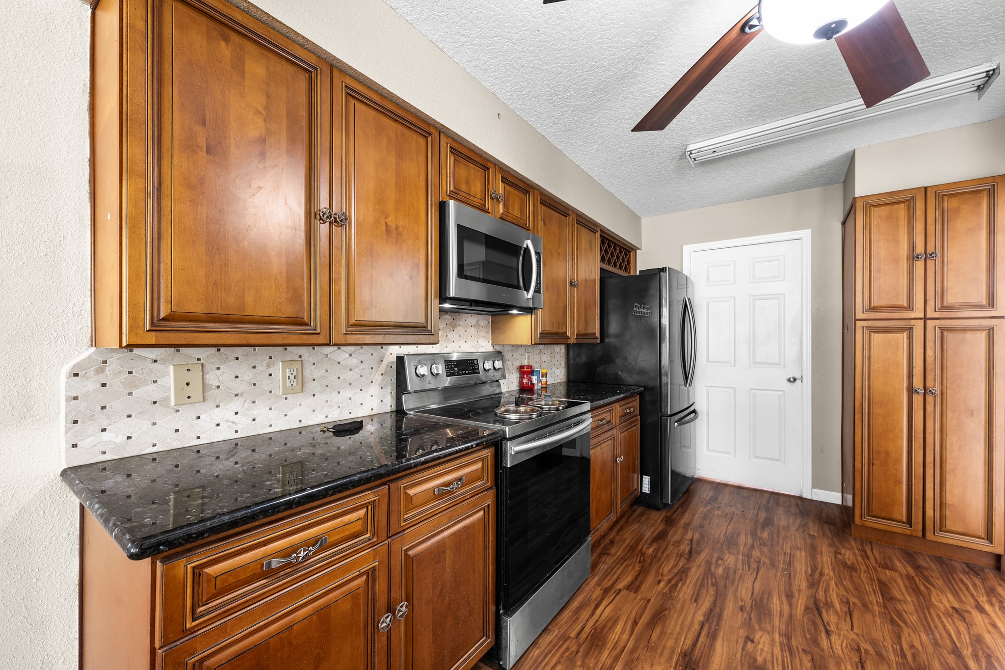 7442 County Road 42 Rosharon, TX 77583 - Photo 17 of 43