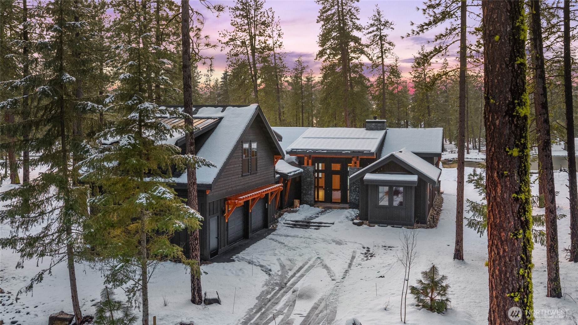 581 Wanawish Loop Cle Elum, WA 98922 - Photo 2 of 40