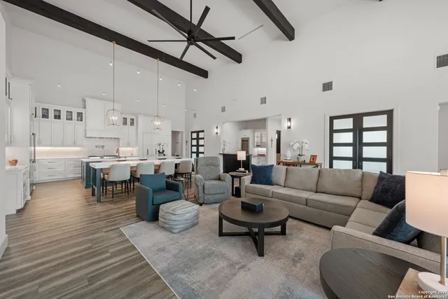 $2,850,000 | 120 Lost Valley Lane East, Kerrville, TX 78028