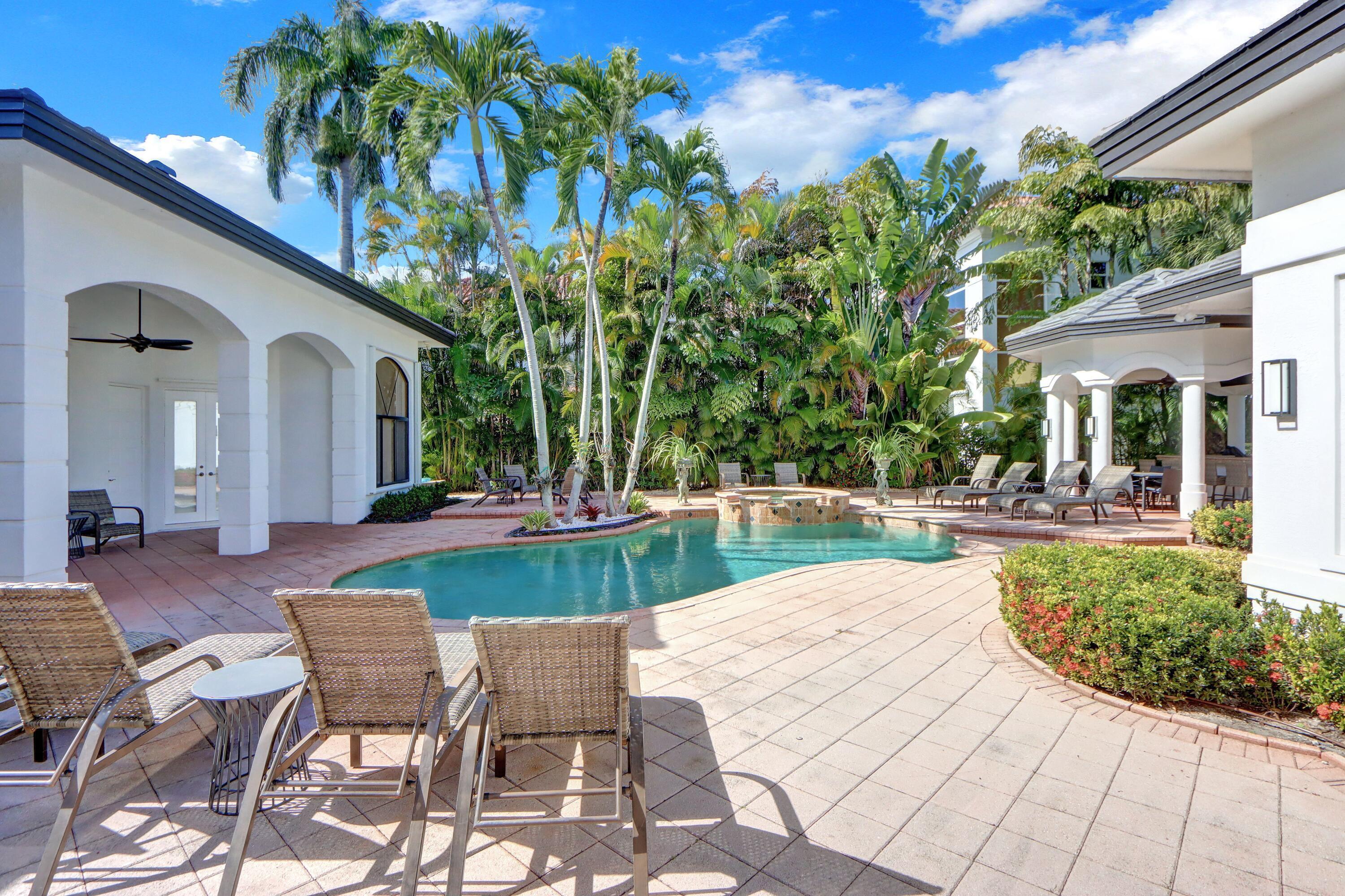 3799 Northwest Coventry Lane Boca Raton, FL 33496 - Photo 30 of 54 Courtyard - 3