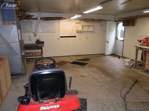 410 Old Bridge Road Grand Blanc, MI 48439 - Photo 27 of 34 20360813-26.JPG