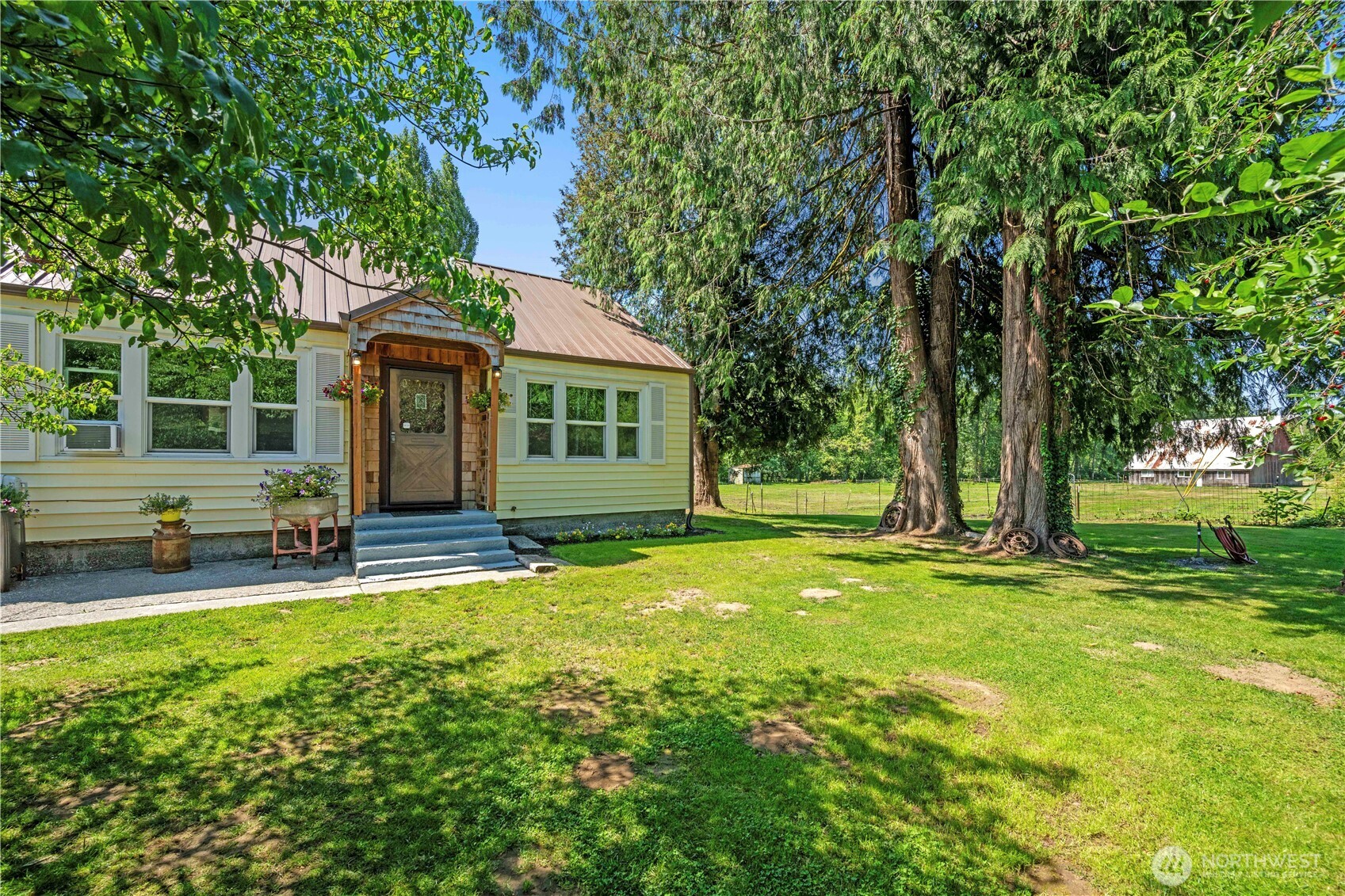 21716 State Rte 530 Northeast Arlington, WA 98223 - Photo 16 of 40