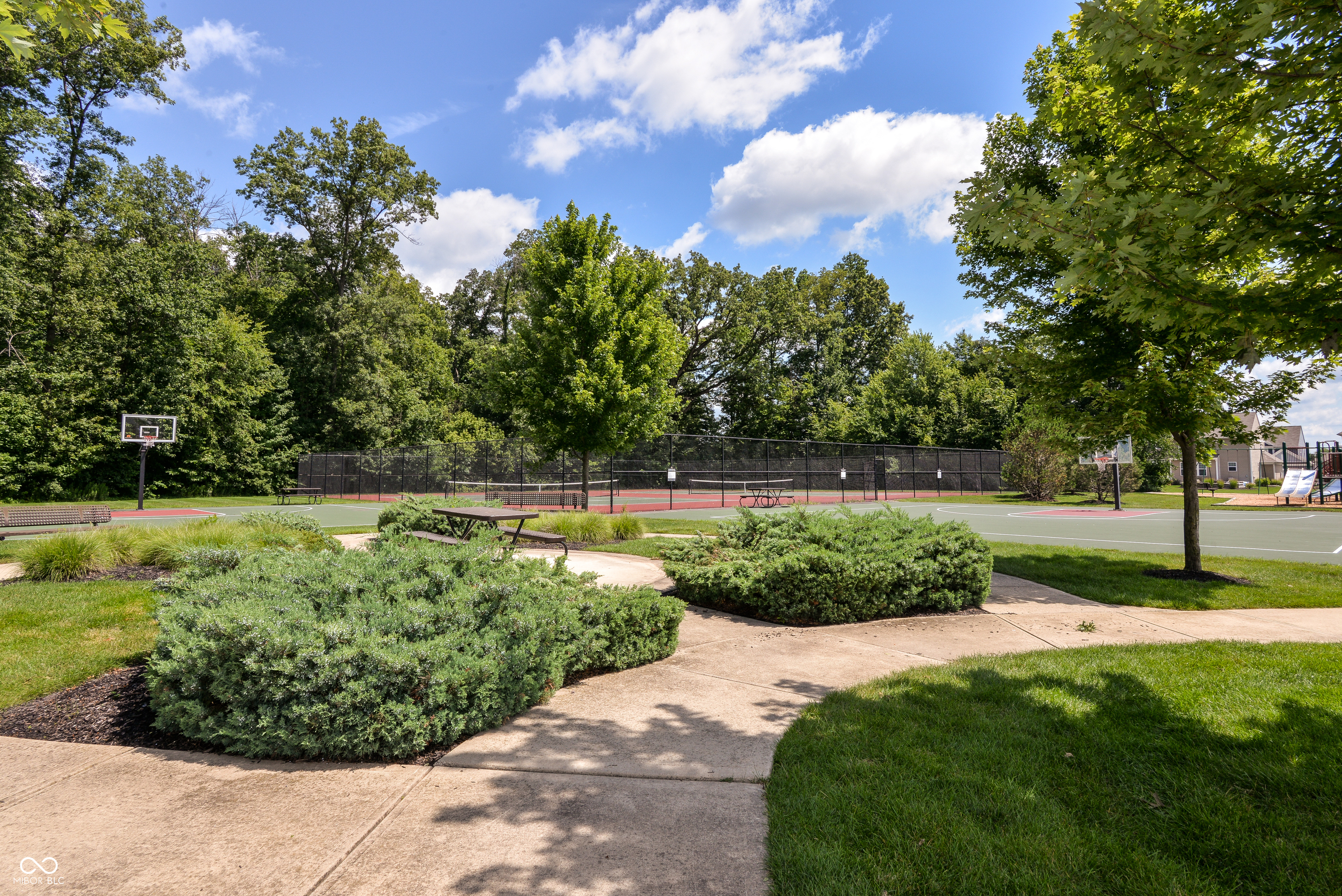 14375 Pendragon Way Fishers, IN 46037 - Photo 38 of 39