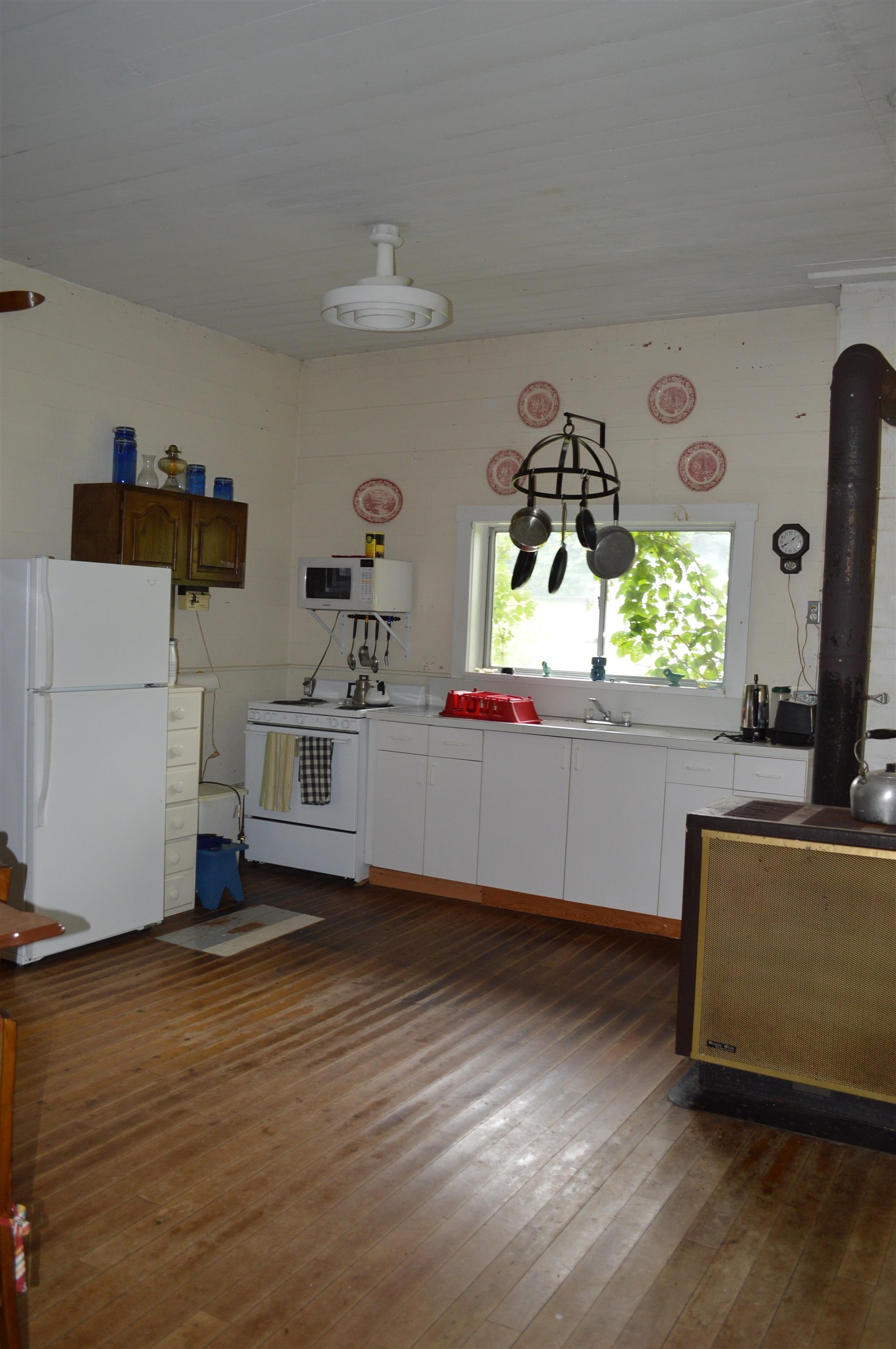 84 N Road Fletcher, VT 05448 - Photo 30 of 40