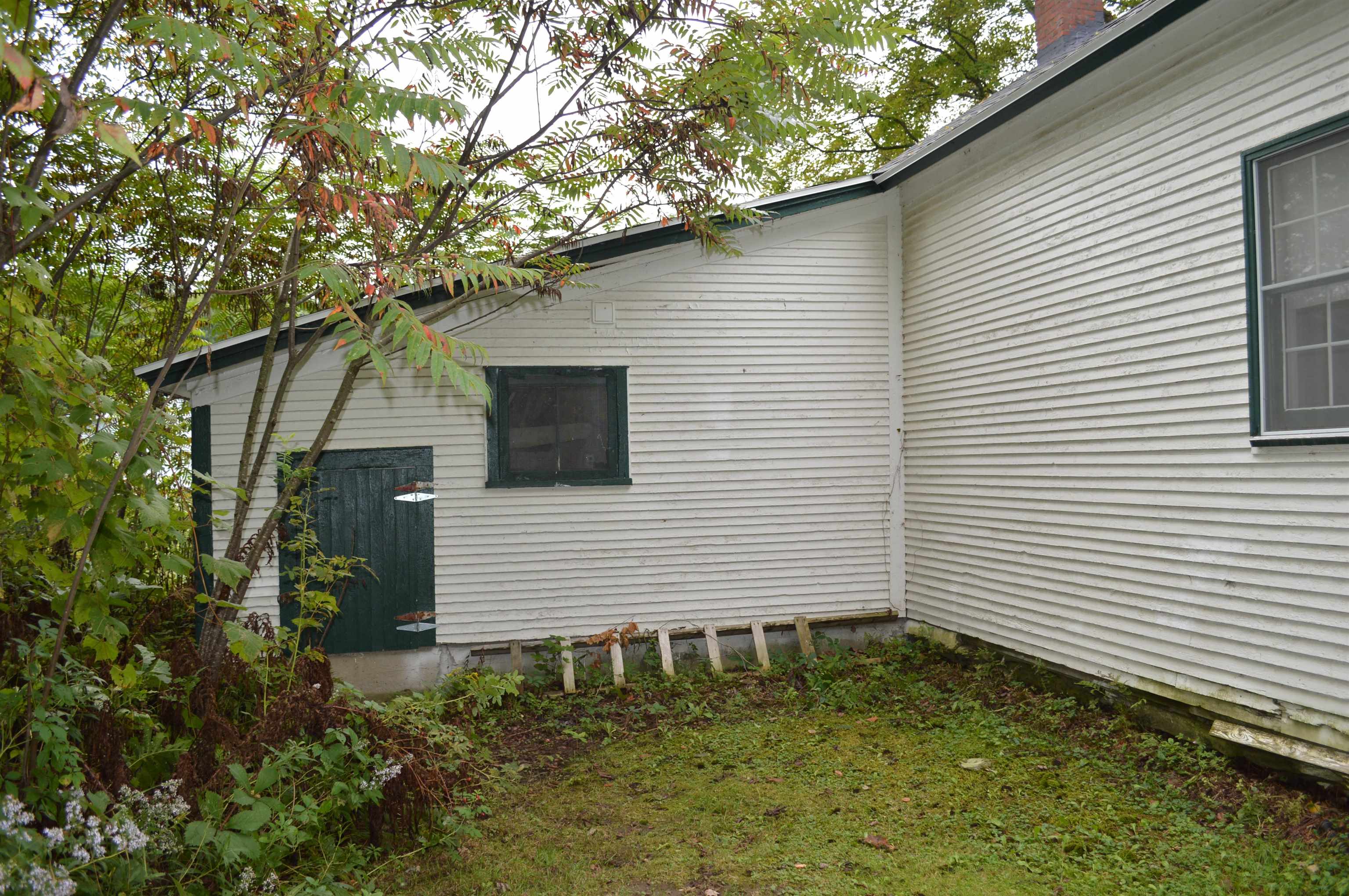 84 N Road Fletcher, VT 05448 - Photo 7 of 40