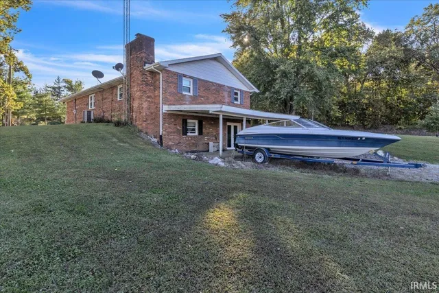 $262,500 | 11166 Highway 161, Dale, IN 47523