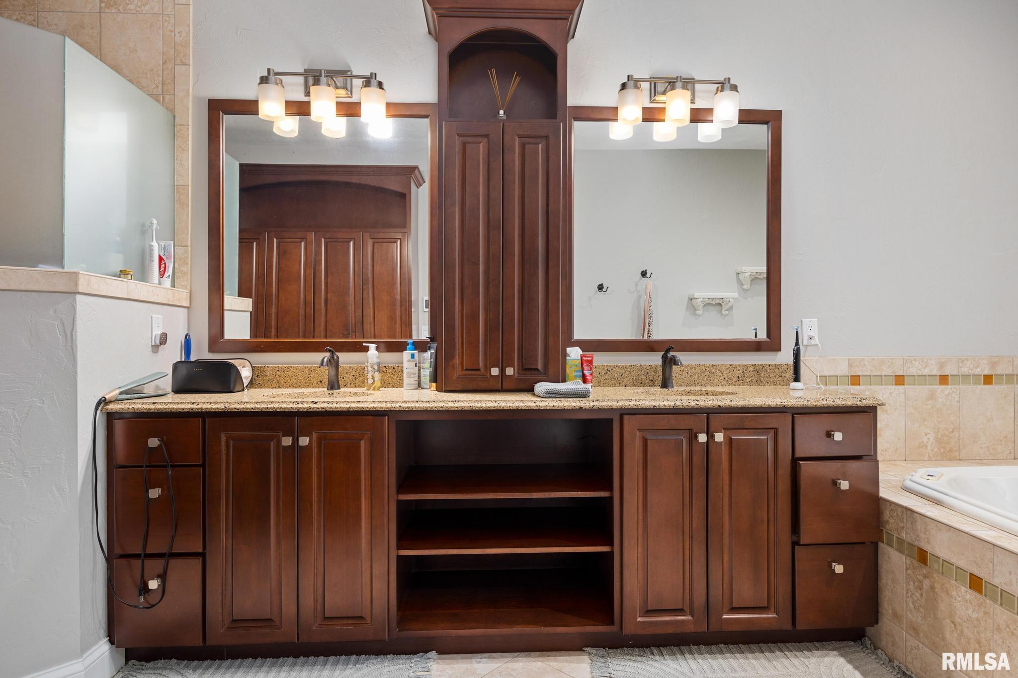 31 Sapphire Point Morton, IL 61550 - Photo 19 of 62