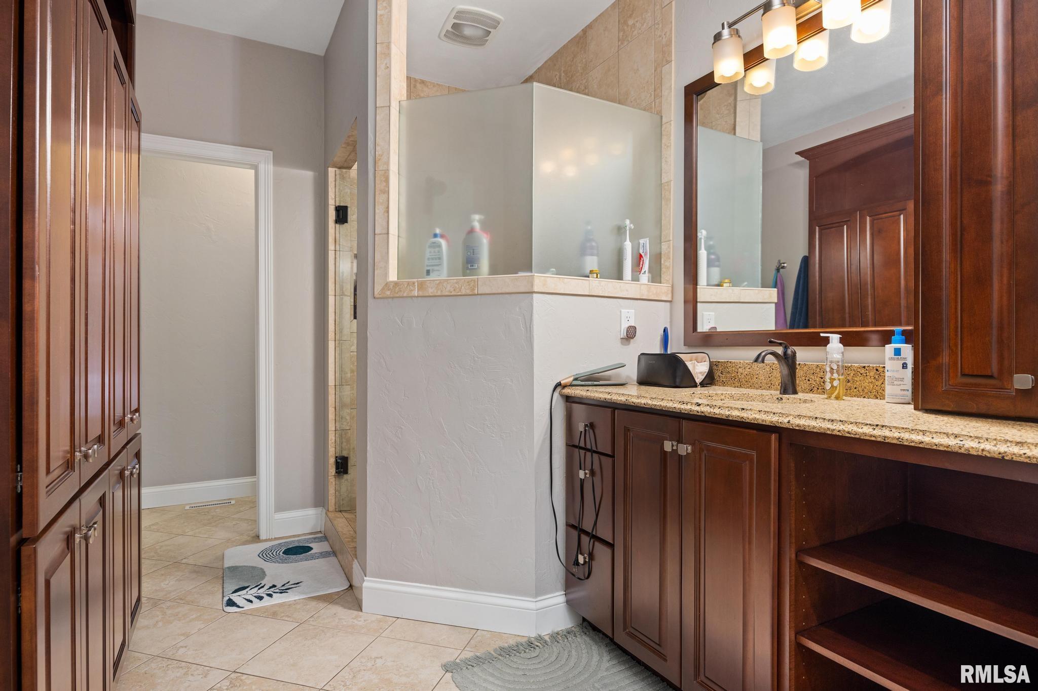 31 Sapphire Point Morton, IL 61550 - Photo 20 of 62