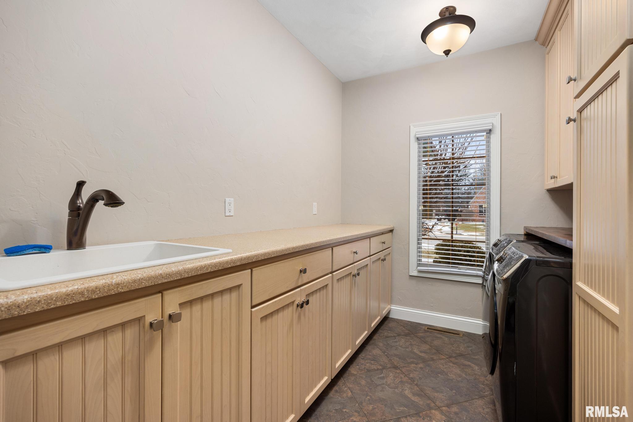 31 Sapphire Point Morton, IL 61550 - Photo 28 of 62