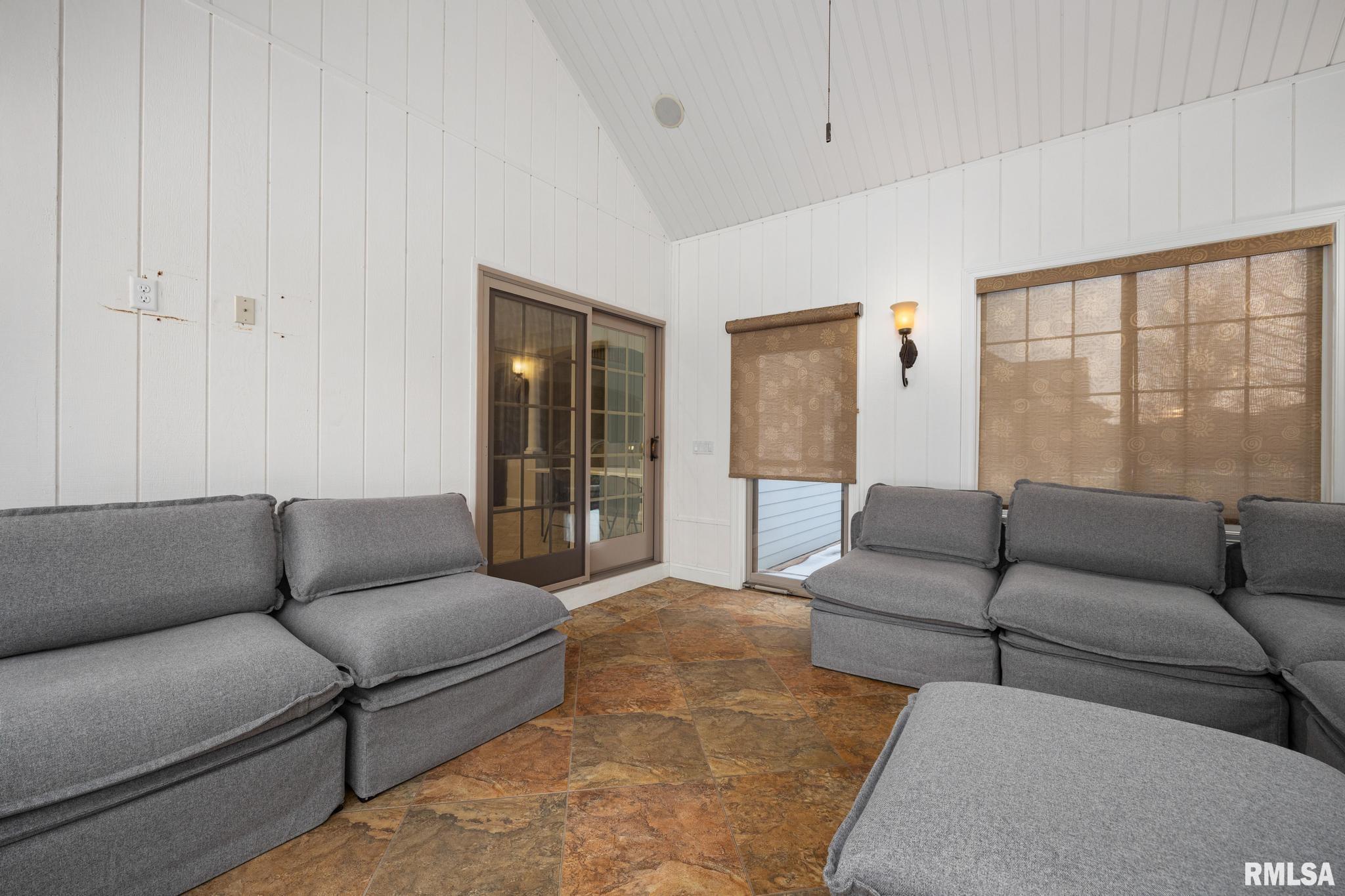 31 Sapphire Point Morton, IL 61550 - Photo 29 of 62