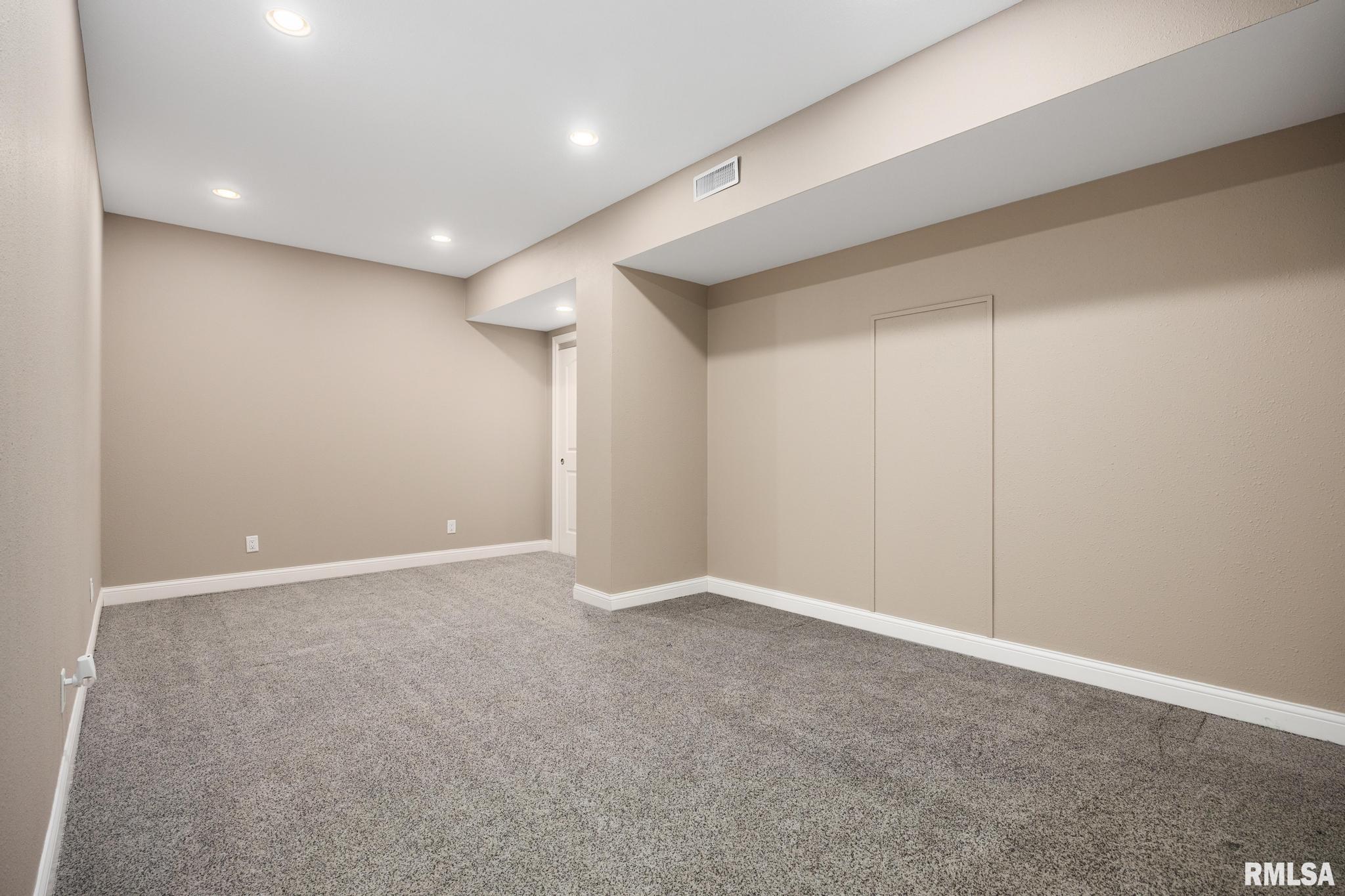 31 Sapphire Point Morton, IL 61550 - Photo 50 of 62