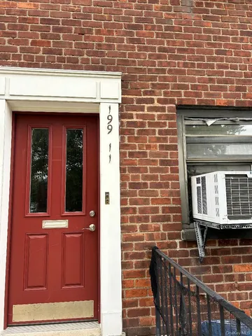 $298,000 | 199-11 19th Avenue, Unit 2170 | Clearview