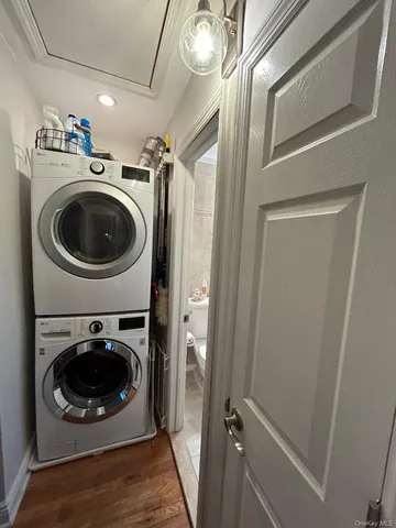 $298,000 | 199-11 19th Avenue, Unit 2170 | Clearview