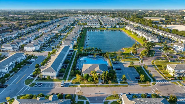 $2,650 | 2649 Southeast 13th Street, Unit 2649, Homestead, FL 33035