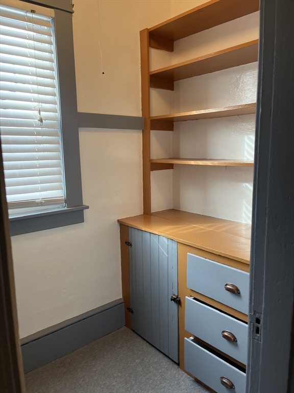 46-48 Milton Street Springfield, MA 01151 - Photo 8 of 24