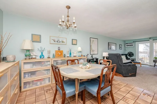 $334,900 | 467 High Street, Unit 11, Hampton, NH 03842