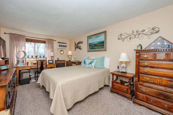 $334,900 | 467 High Street, Unit 11, Hampton, NH 03842