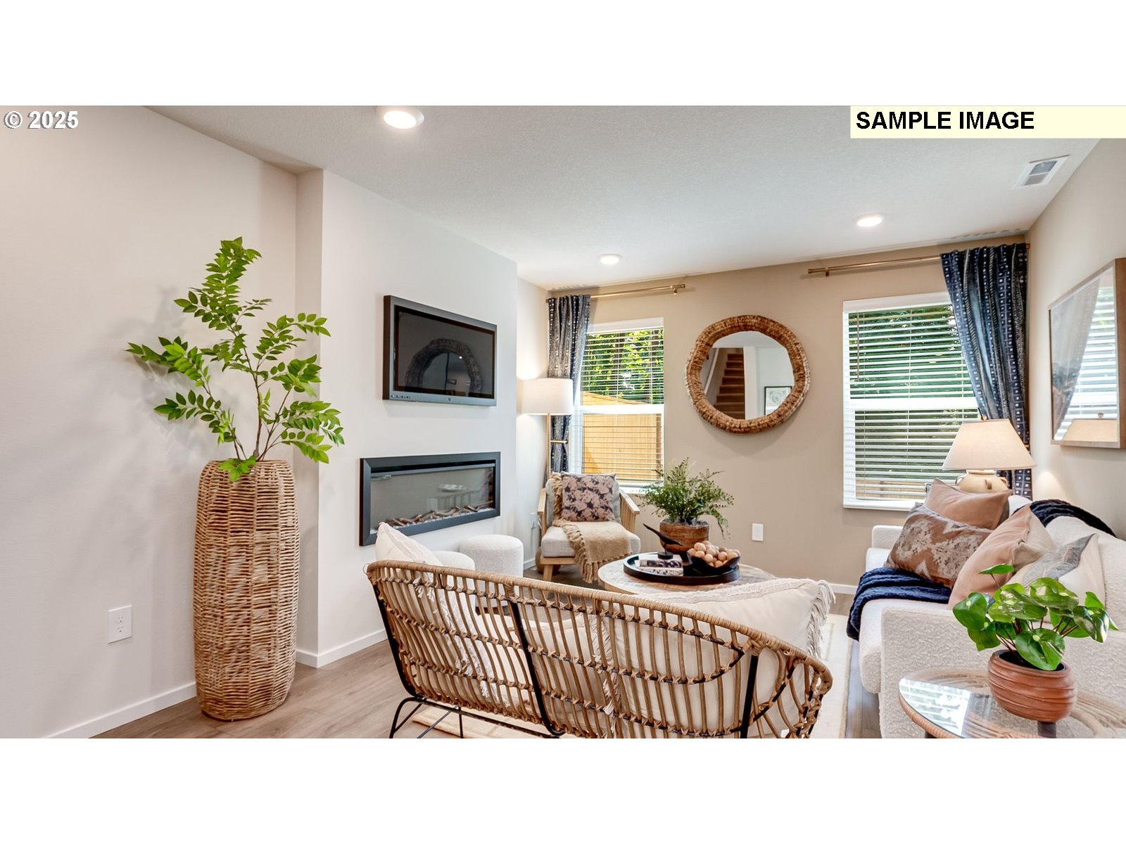 19304 Southeast 11th Way Camas, WA 98607 - Photo 10 of 28 Living Room