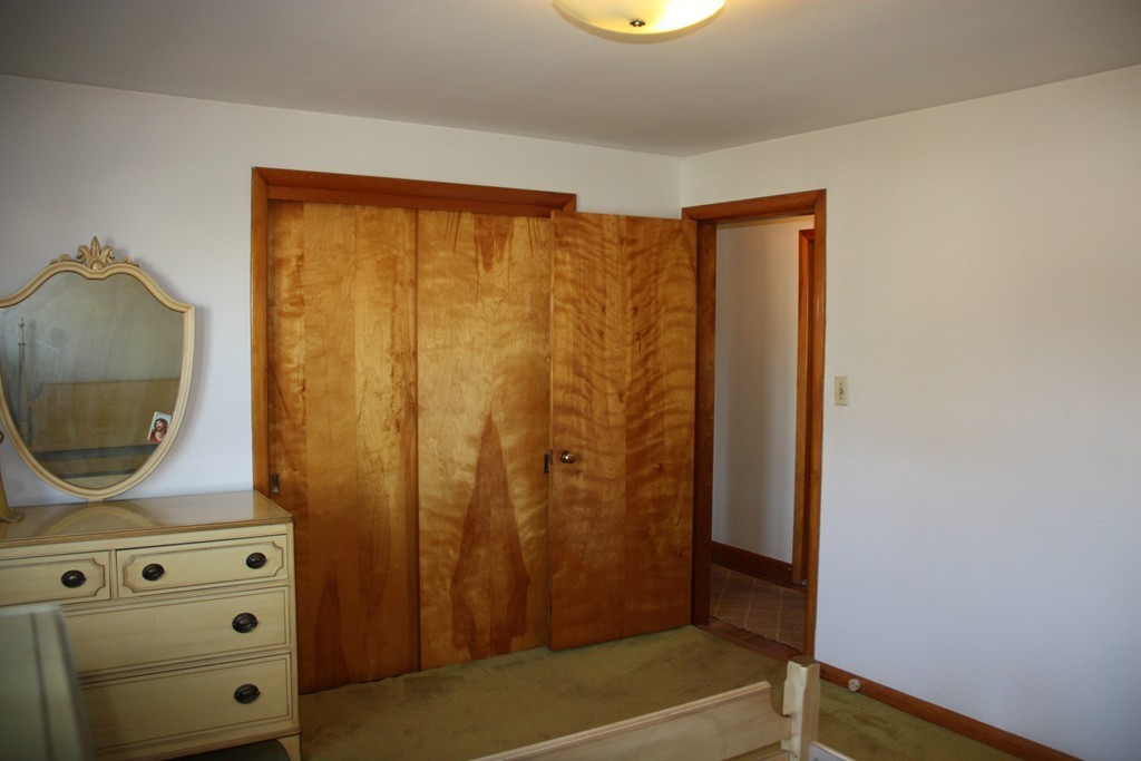 20 Locust Avenue Worcester, MA 01604 - Photo 11 of 21 Gallery Image 11