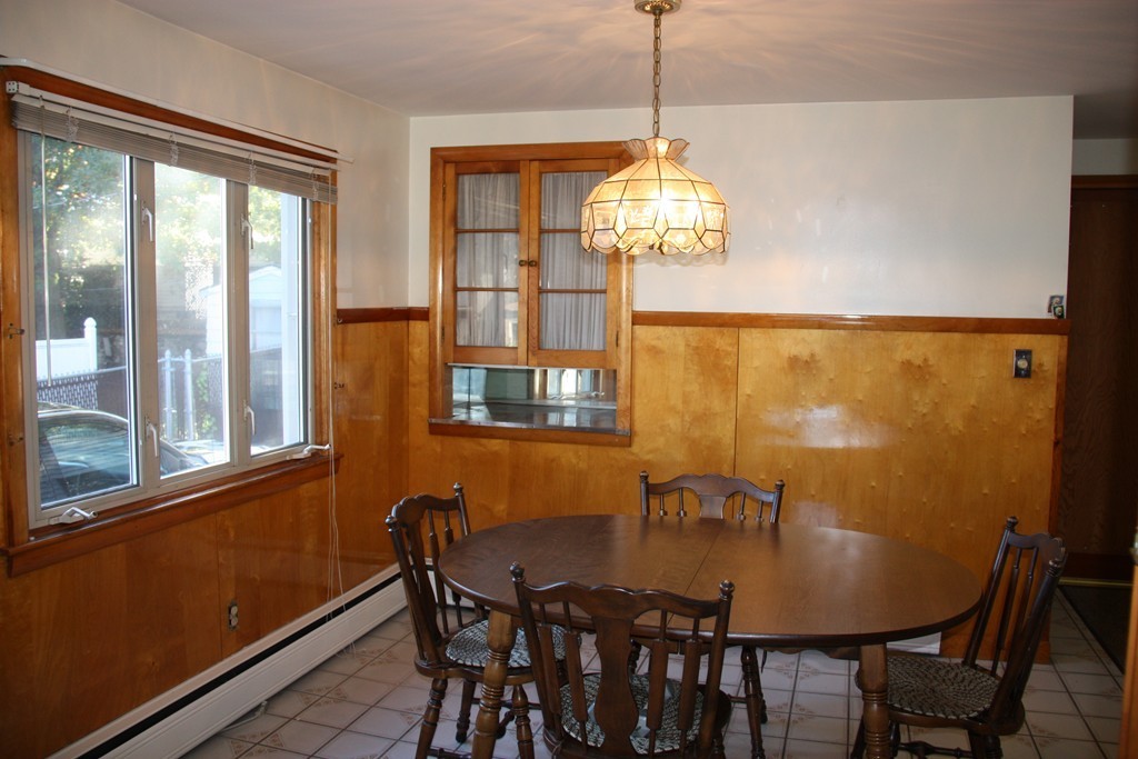 20 Locust Avenue Worcester, MA 01604 - Photo 8 of 21 Gallery Image 8