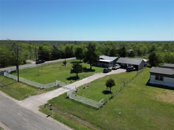 $298,500 | 8944 Whiskers Road, Quinlan, TX 75474