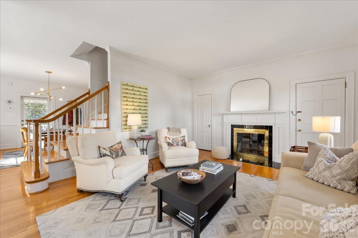 1620 Providence Road Charlotte, NC 28207 - Photo 3 of 40 Gallery Image 3