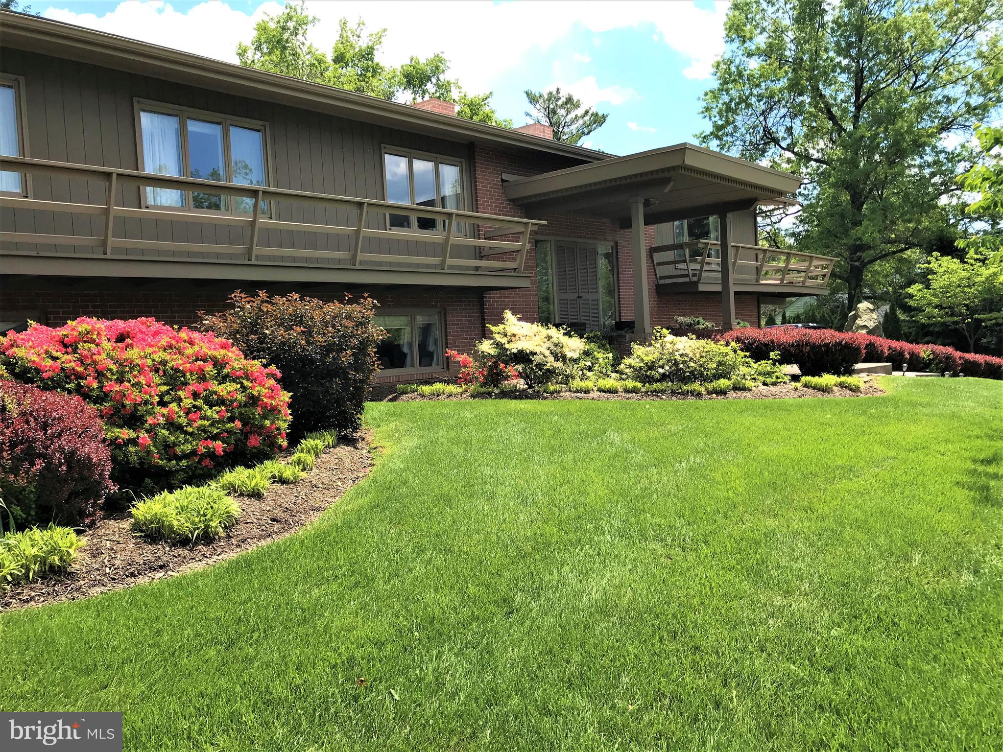 7428 Round Hill Road Frederick, MD 21702 - Photo 2 of 30
