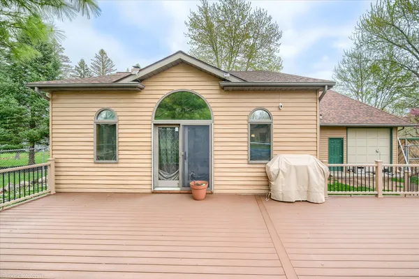 $450,000 | 6453 Johnson Road, Flushing, MI 48433