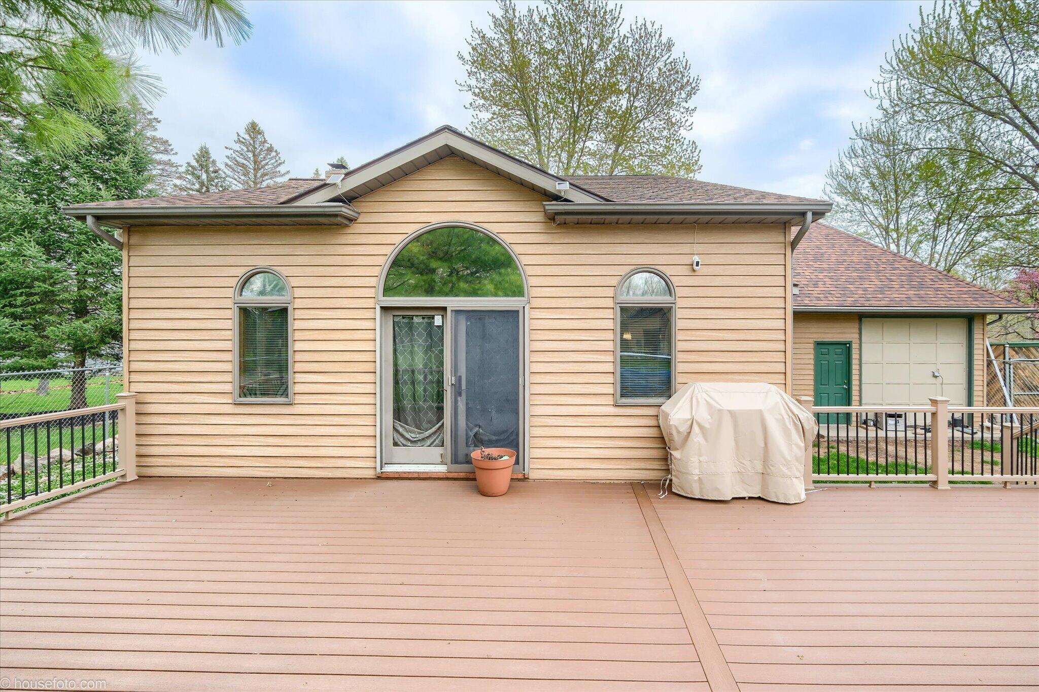 6453 Johnson Road Flushing, MI 48433 - Photo 30 of 40 19-Housefoto_DSCF3916-HDR(3)