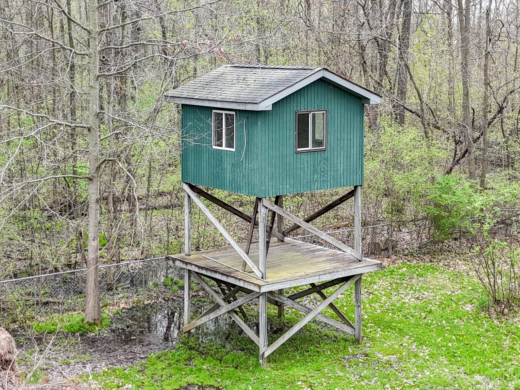 6453 Johnson Road Flushing, MI 48433 - Photo 36 of 40 12-Housefoto_DJI_20260428161956_0004_D